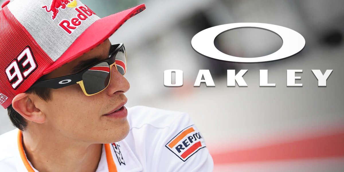 mobile oakley banner